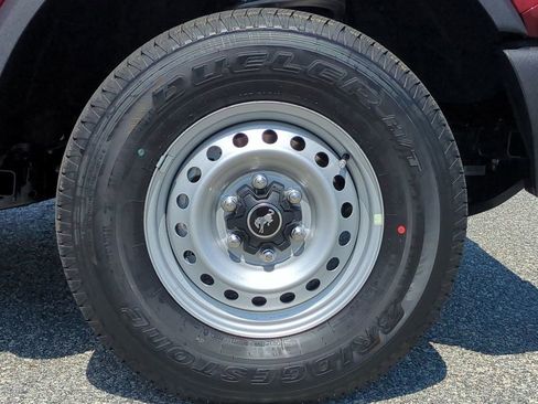 New 2025 Ford Bronco 4-Door image 12