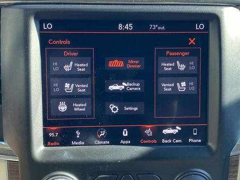 Used 2018 RAM 3500 Laramie AWD/4WD image 28