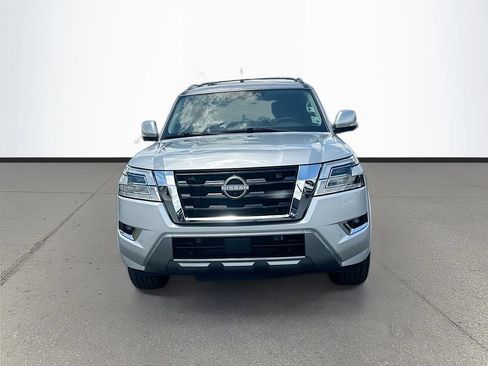 Used 2023 Nissan Armada SL w/ Captain's Chairs Package RWD image 2