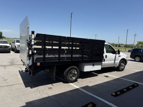 Used 2006 Ford F350 XL RWD image 3