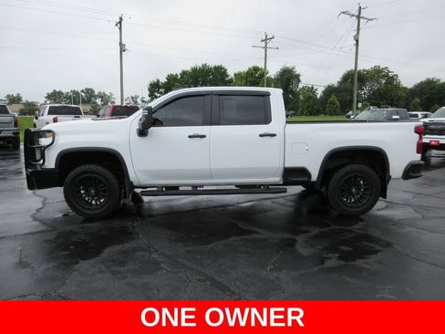 Used 2024 Chevrolet Silverado 2500 Custom w/ Custom Value Package AWD/4WD image 10