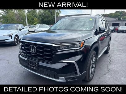Used 2025 Honda Pilot Elite