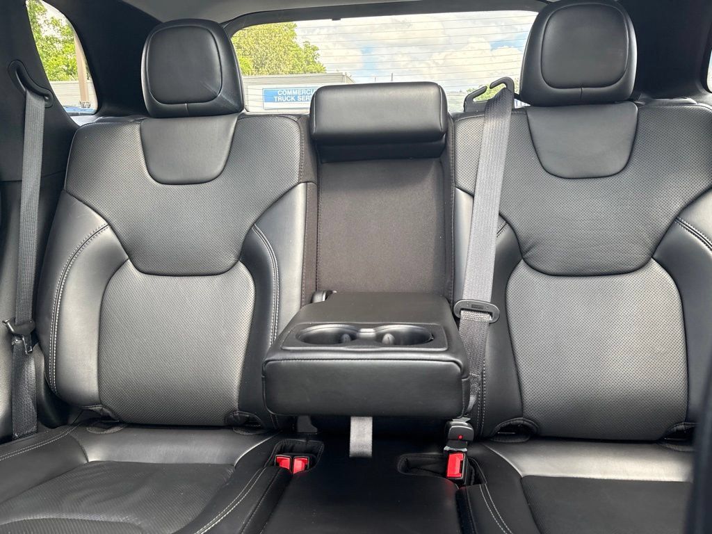 Used 2021 Jeep Cherokee Limited AWD/4WD image 13