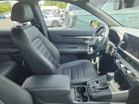Used 2025 Honda CR-V Sport-L image 3