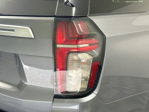 Used 2021 Chevrolet Tahoe High Country w/ Premium Package RWD image 34