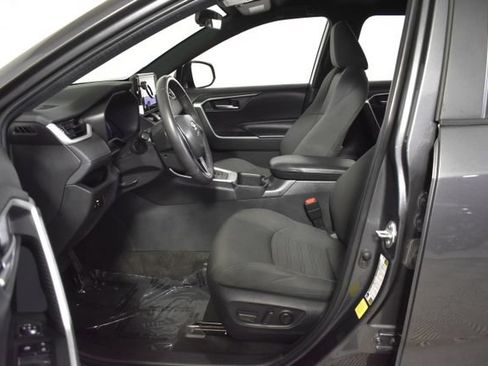 Used 2023 Toyota RAV4 SE AWD/4WD image 11