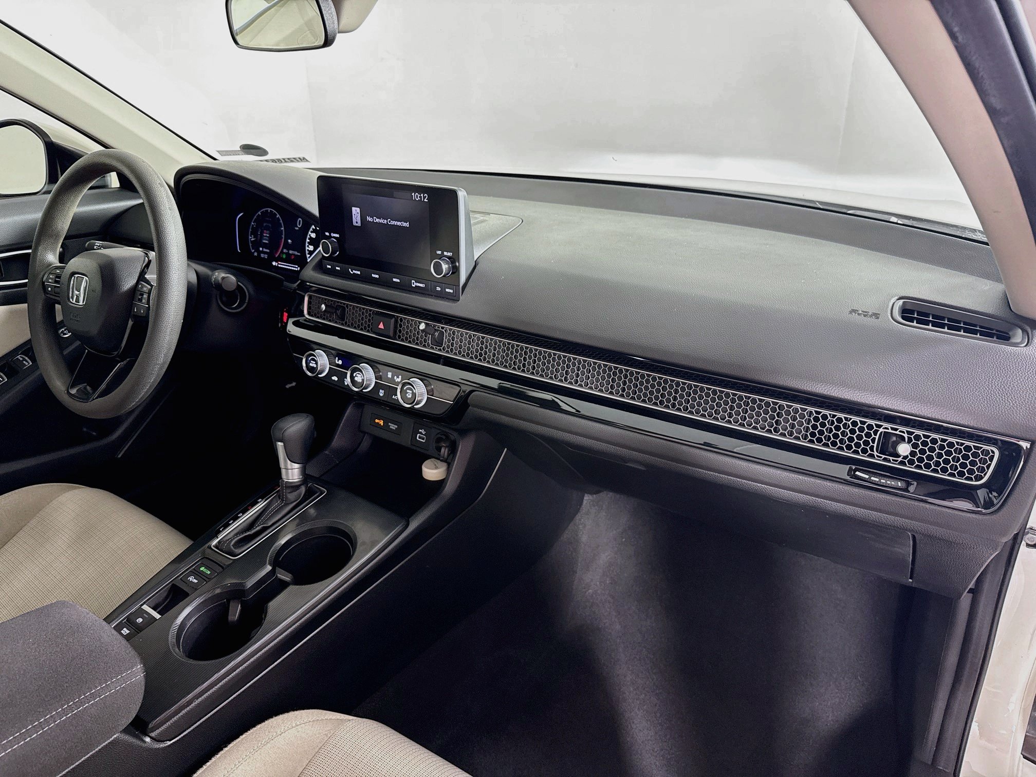 Used 2024 Honda Civic LX image 34