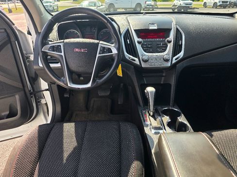 Used 2011 GMC Terrain SLE FWD image 15