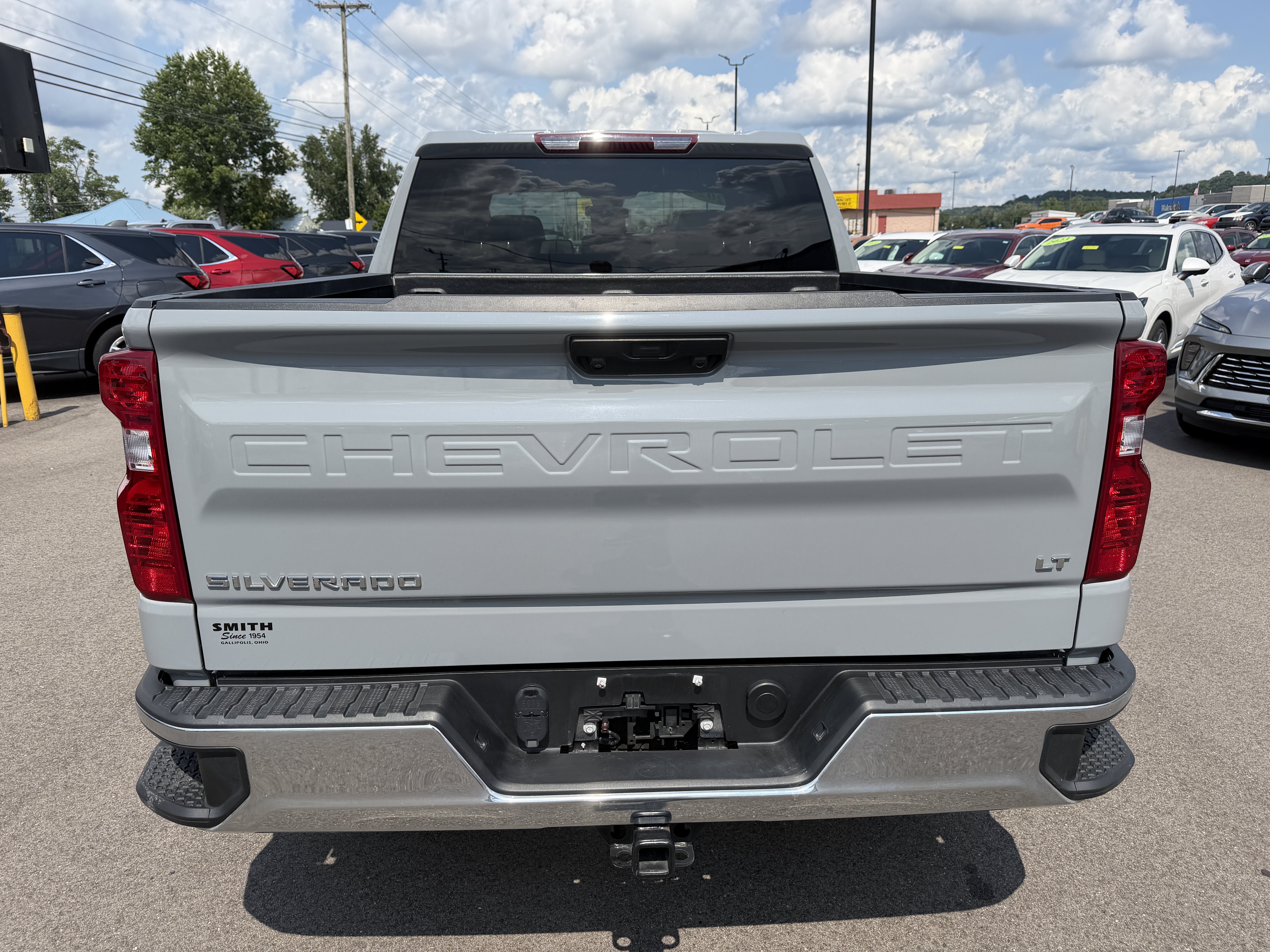 Used 2024 Chevrolet Silverado 1500 LT AWD/4WD image 8