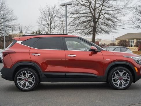 Used 2021 Kia Seltos SX image 4