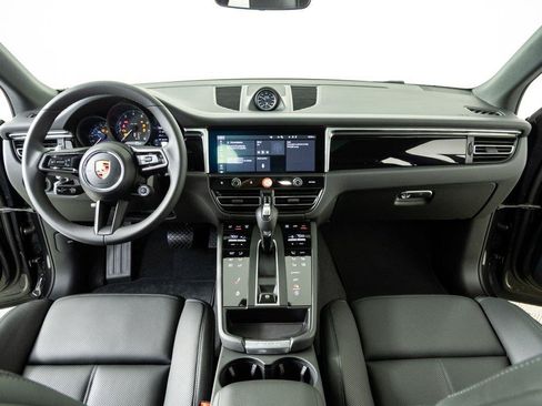 New 2026 Porsche Macan AWD/4WD image 19