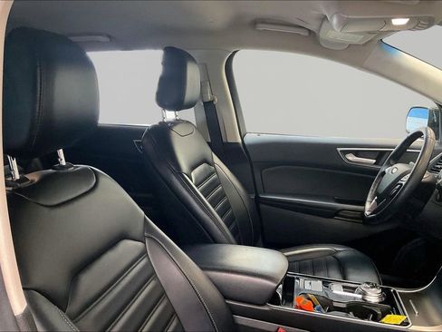 Used 2020 Ford Edge SEL w/ Cargo Accessory Package FWD image 29