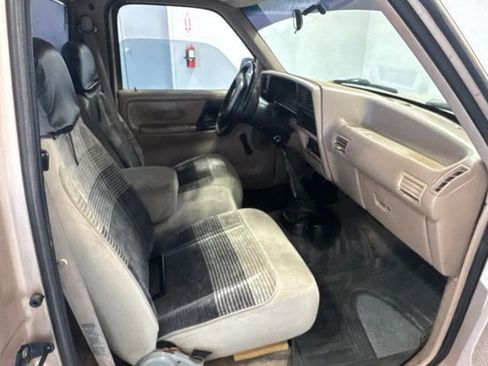 Used 1994 Ford Ranger XL RWD image 16