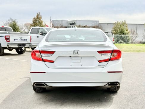 Used 2019 Honda Accord Sport image 8