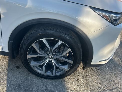 Used 2023 Acura MDX SH-AWD w/ Technology Package image 14