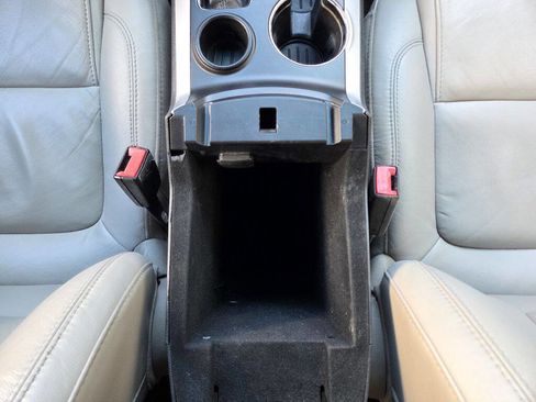 Used 2014 Ford Explorer Limited image 54