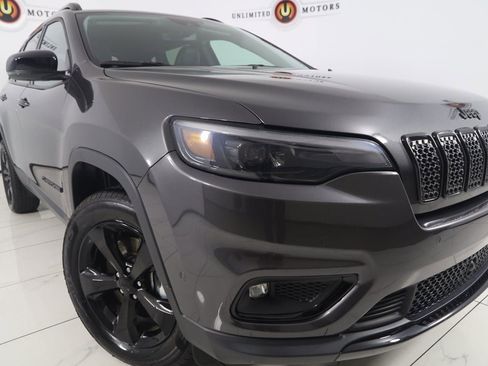 Used 2023 Jeep Cherokee Altitude Lux image 15