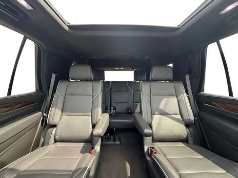 Used 2023 Cadillac Escalade Premium Luxury image 27