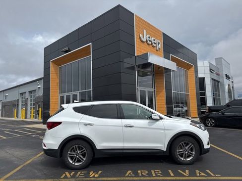 Used 2017 Hyundai Santa Fe Sport w/ 2.4L Tech Package 04 image 1