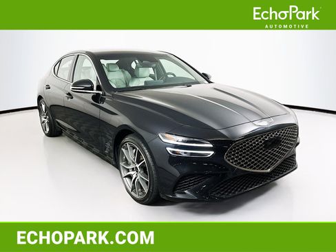 Used 2025 Genesis G70 2.5T image 1