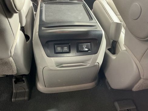 Used 2020 Toyota Sienna XLE Premium image 39