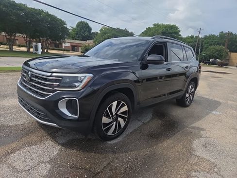 Used 2024 Volkswagen Atlas SE FWD image 3