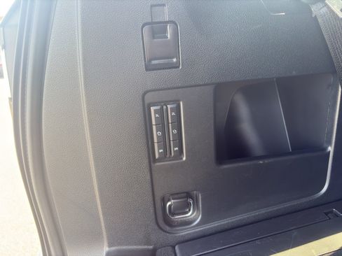 Used 2020 Ford Expedition King Ranch AWD/4WD image 34