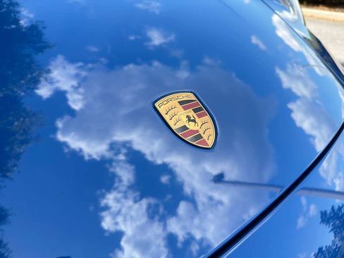 Certified 2025 Porsche 911 Carrera RWD image 21