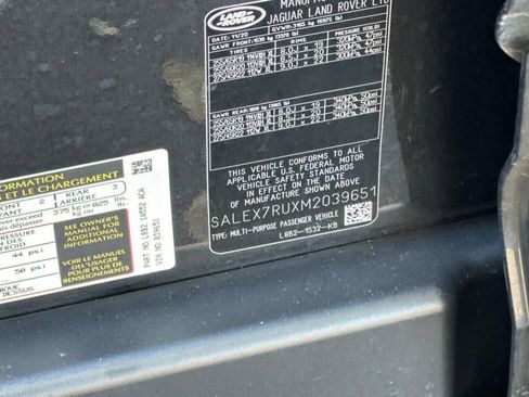 Used 2021 Land Rover Defender 110 X AWD/4WD image 27