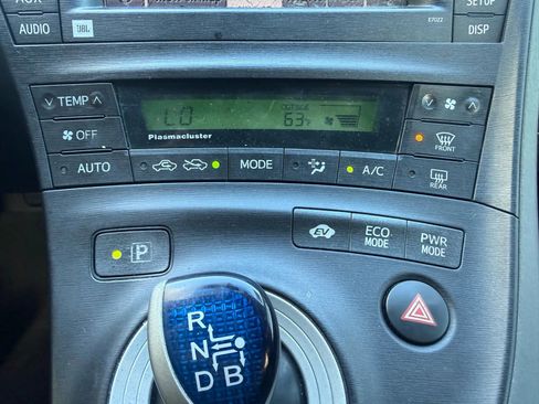 Used 2010 Toyota Prius Five FWD image 14