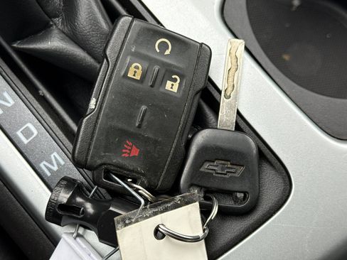 Used 2015 Chevrolet Colorado LT w/ Luxury Package image 35