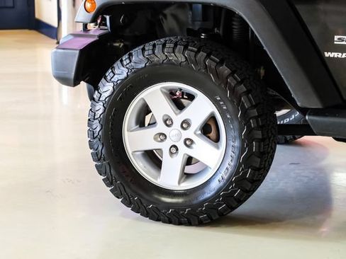 Used 2014 Jeep Wrangler Sport w/ Quick Order Package 23S AWD/4WD image 43