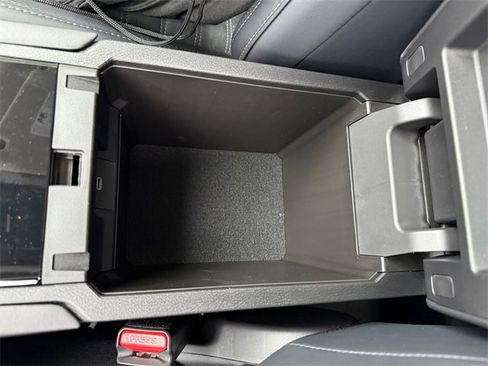 New 2025 Mitsubishi Outlander SE image 23