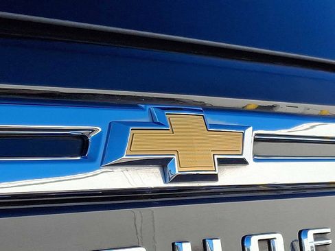 Used 2023 Chevrolet Tahoe LT image 37