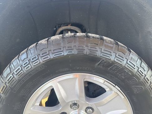 Used 2018 Chevrolet Silverado 1500 LT w/ All Star Edition image 22