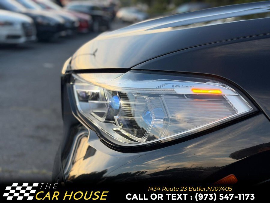 Used 2021 BMW X5 M50i w/ Executive Package AWD/4WD image 4