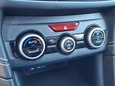 Certified 2021 Subaru Crosstrek 2.5i Sport w/ Moonroof Package image 14