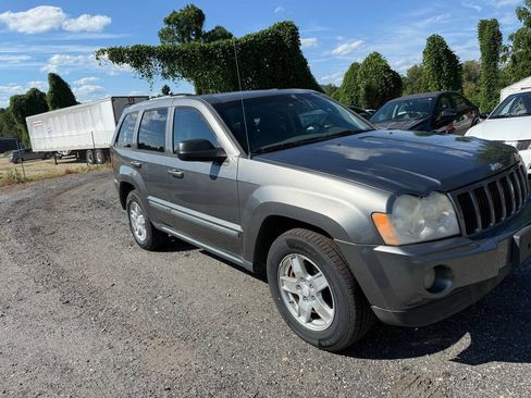 Used 2007 Jeep Grand Cherokee Laredo AWD/4WD image 26