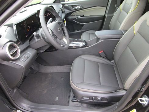 New 2026 Chevrolet Trax ACTIV w/ Driver Confidence Package image 14