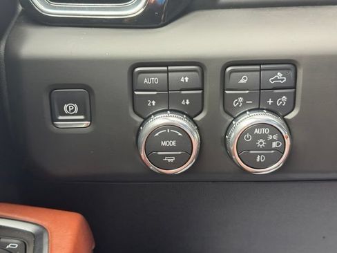 Certified 2026 GMC Sierra 1500 Denali Ultimate AWD/4WD image 42