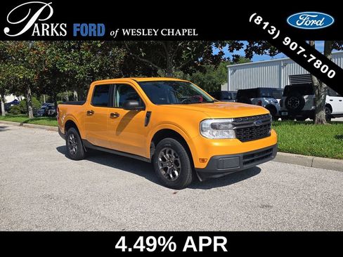 Certified 2022 Ford Maverick XLT FWD image 1