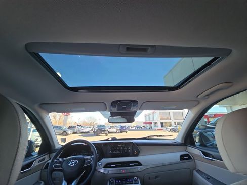 Used 2022 Hyundai Palisade SEL w/ Premium Package image 27
