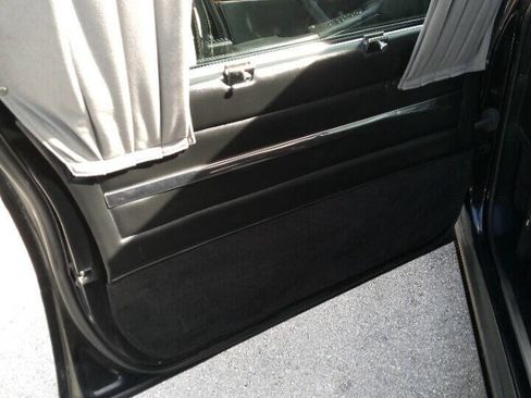 Used 2003 Cadillac De Ville Hearse image 5