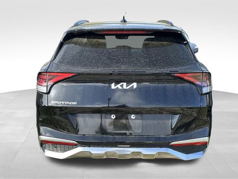 Used 2023 Kia Sportage SX image 5