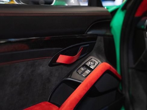 Used 2018 Porsche 911 GT2 RS RWD image 14