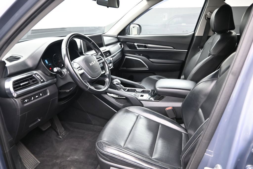 Used 2022 Kia Telluride LX AWD/4WD image 20