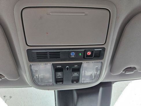 Used 2019 Honda Odyssey Elite image 7