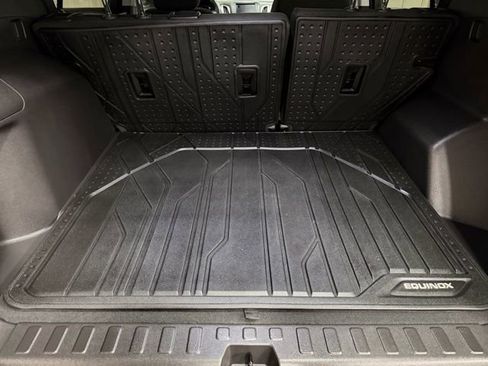 Used 2024 Chevrolet Equinox LT w/ LPO, Floor Liner Package image 20