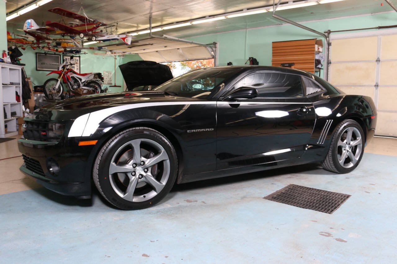 Used 2013 Chevrolet Camaro SS w/ RS Package RWD image 34