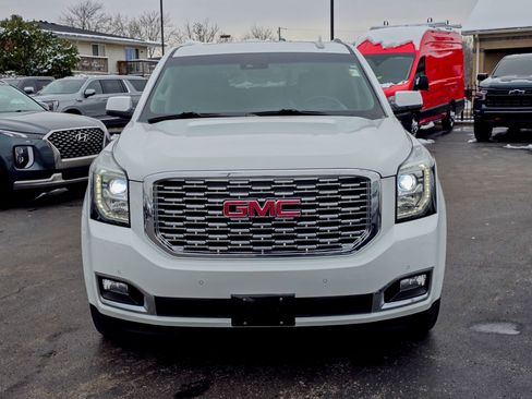 Used 2018 GMC Yukon Denali w/ Open Road Package image 4